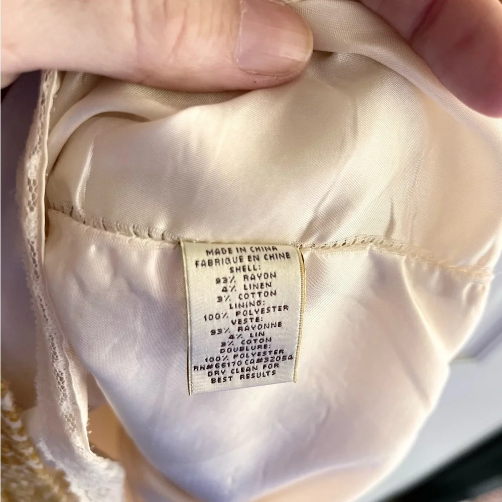 ANTHROPOLOGIE Elevenses Pencil Skirt Yellow sz 4 Business Casual - Picture 6 of 6